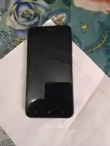 Телефон Xiaomi-3