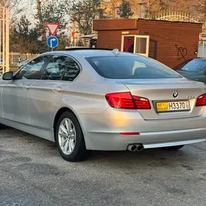 BMW 5 series, 2011