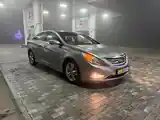 Hyundai Sonata, 2009-13