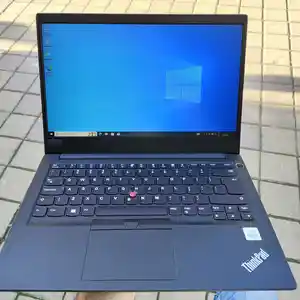 Ноутбук Lenovo ThinkPad Core i3 10th