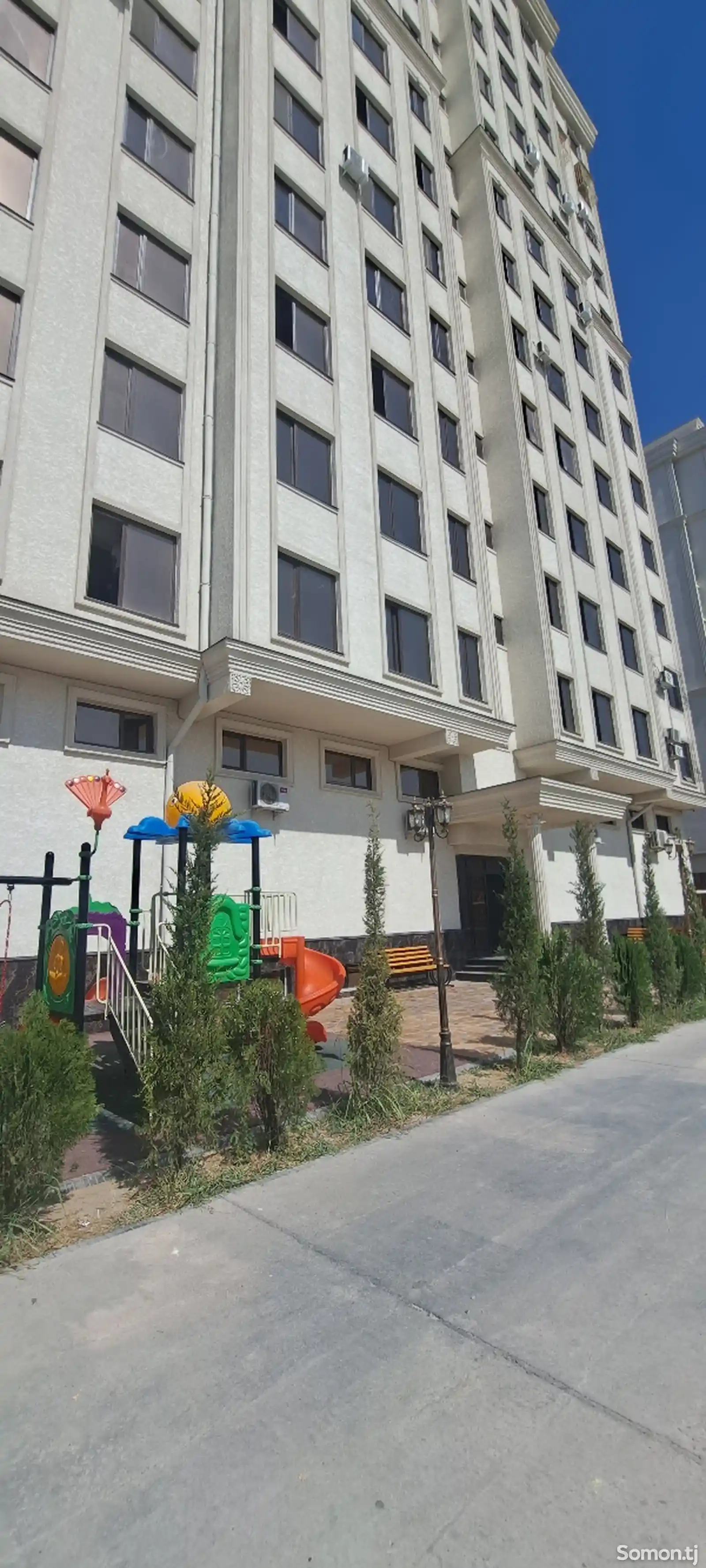 2-комн. квартира, 12 этаж, 70 м², Сомониён-3