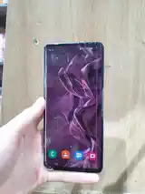 Samsung Galaxy S10+-3