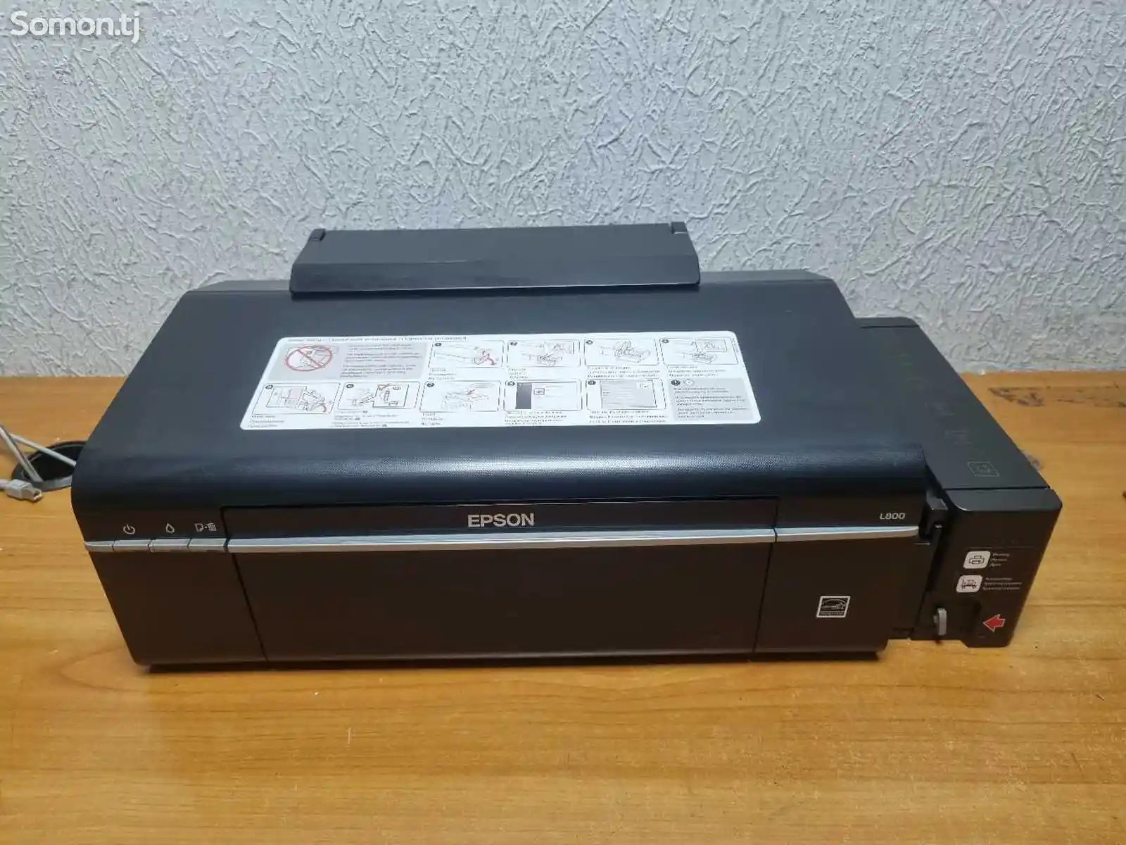 Принтер цветной Epson L800-1
