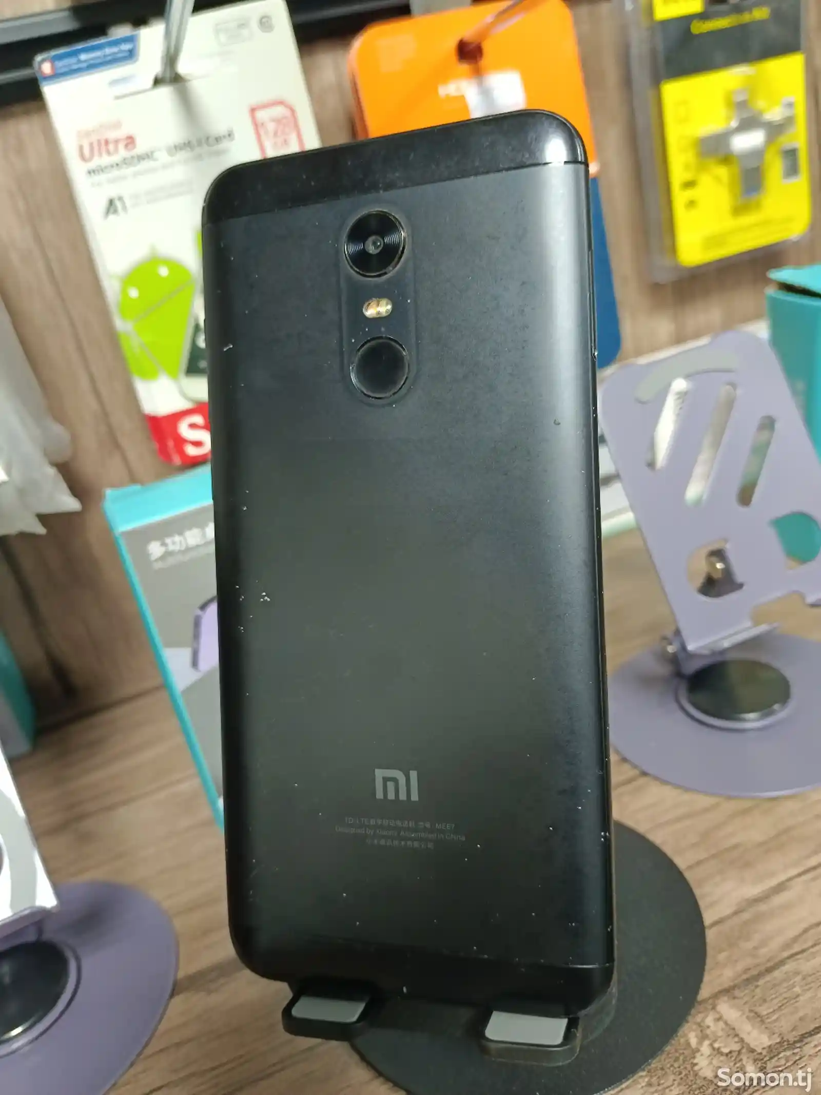 Xiaomi Redmi 5 Plus-2