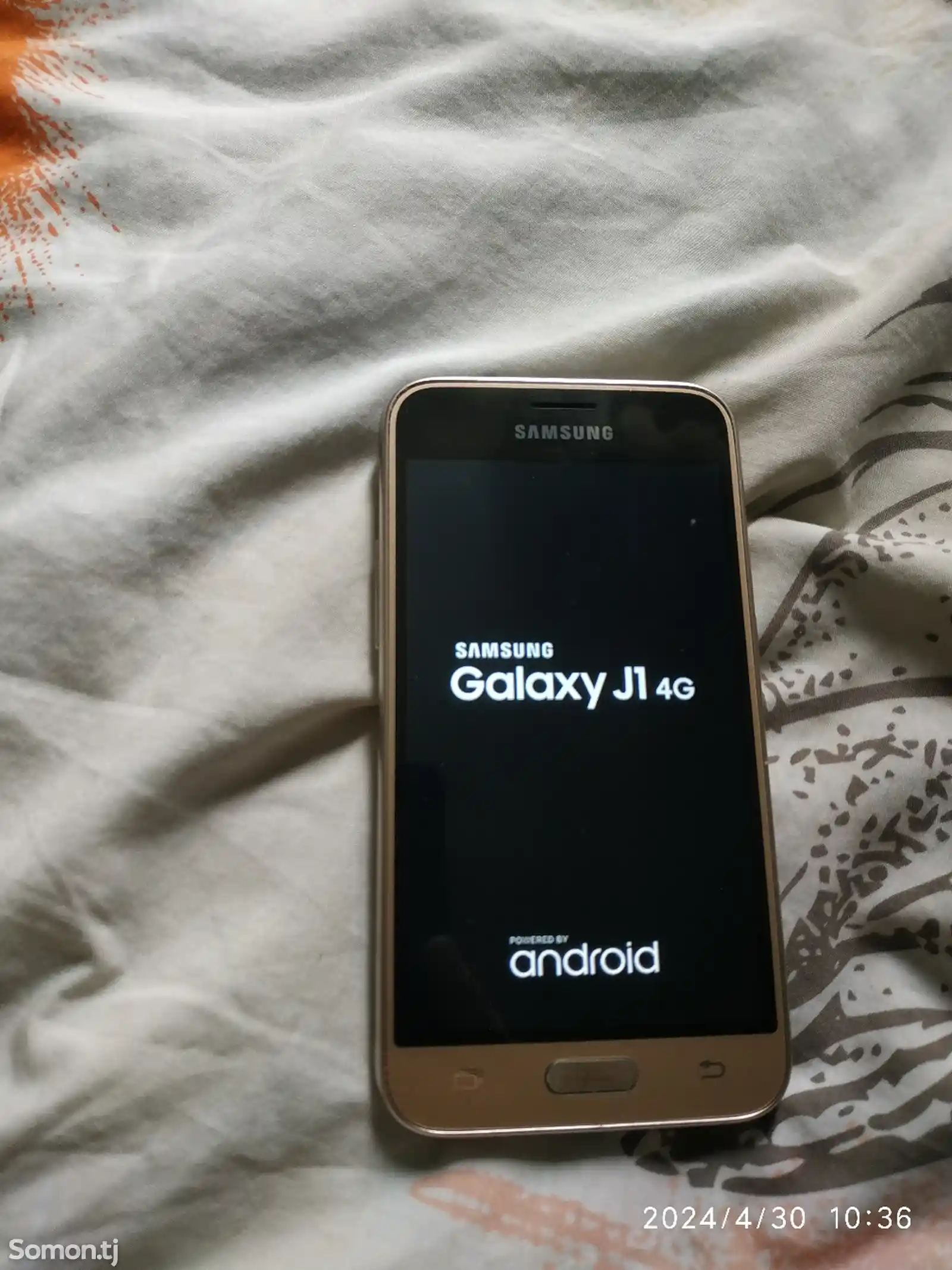 Samsung Galaxy J1 4G-1