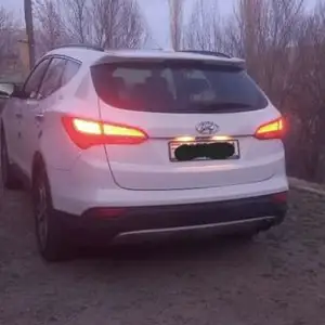 Hyundai Santa Fe, 2014