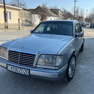 Mercedes-Benz W124, 1994