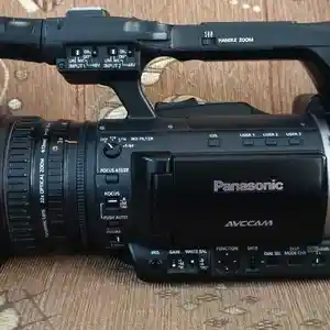 Видеокамера Panasonic 130