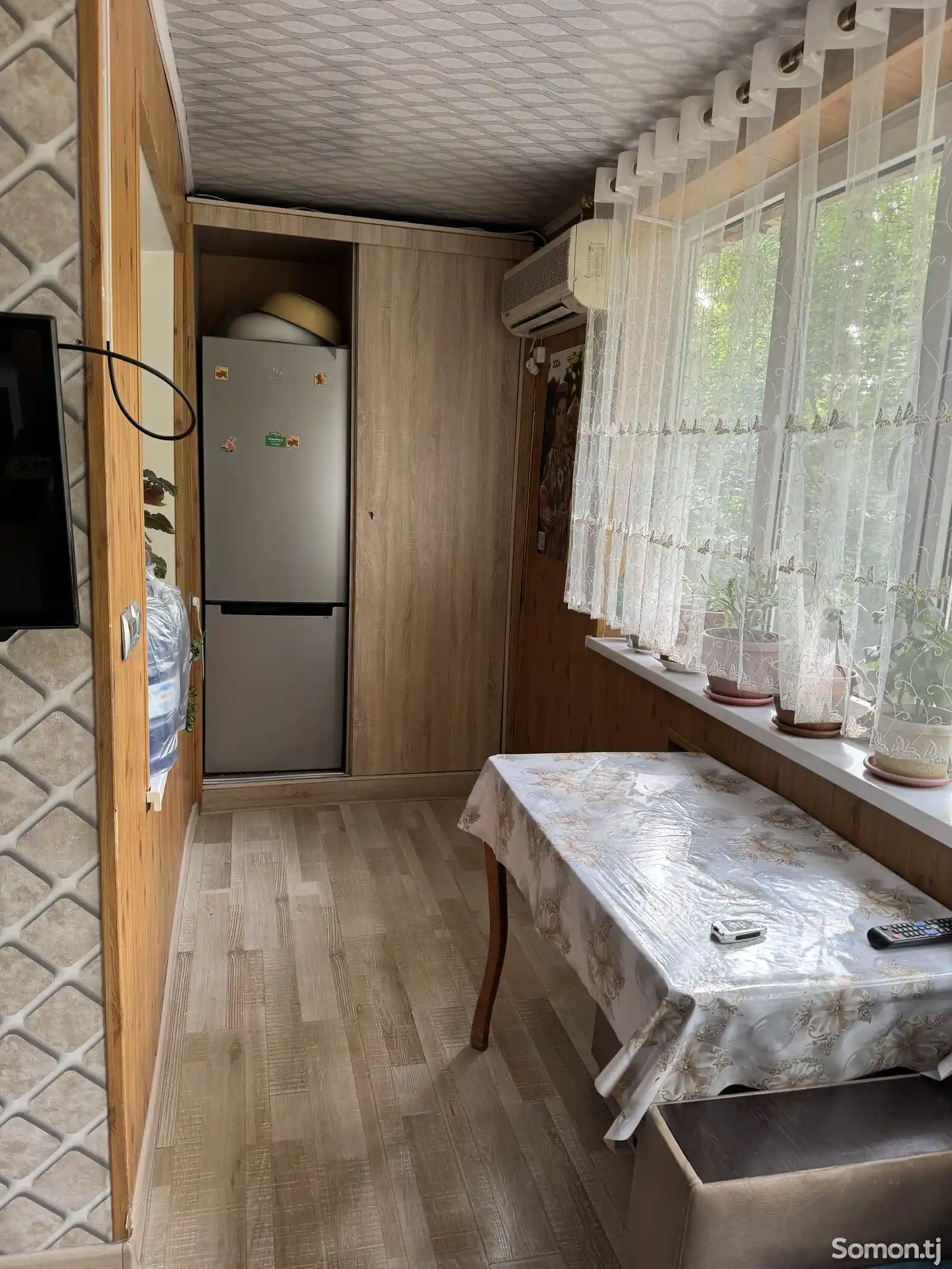 5-комн. квартира, 4 этаж, 100 м², Сино-9