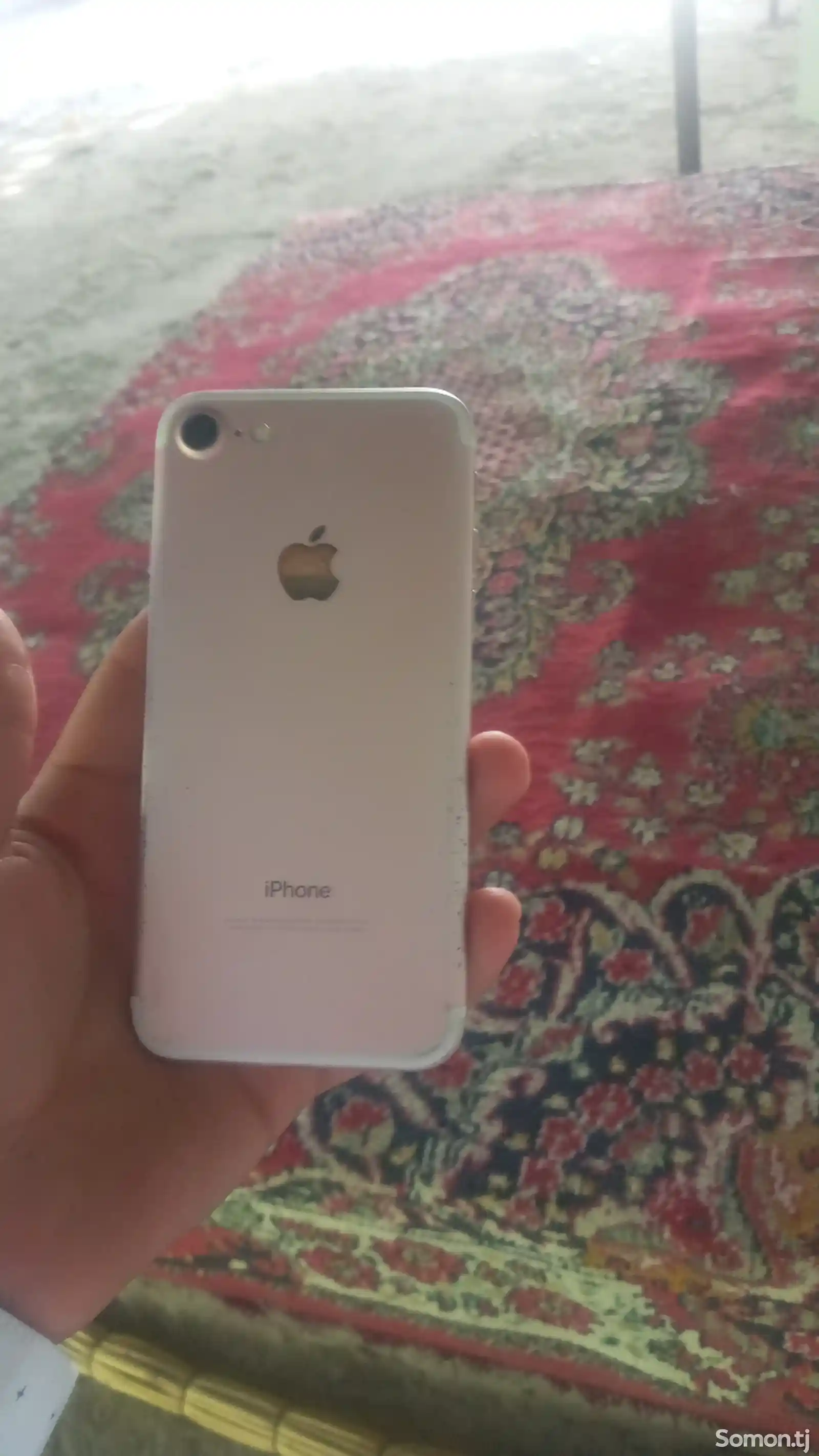 Apple iPhone 7, 64 gb-1