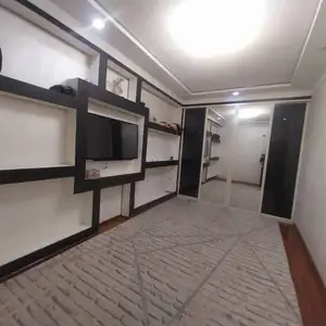 2-комн. квартира, 5 этаж, 50 м², Рудаки