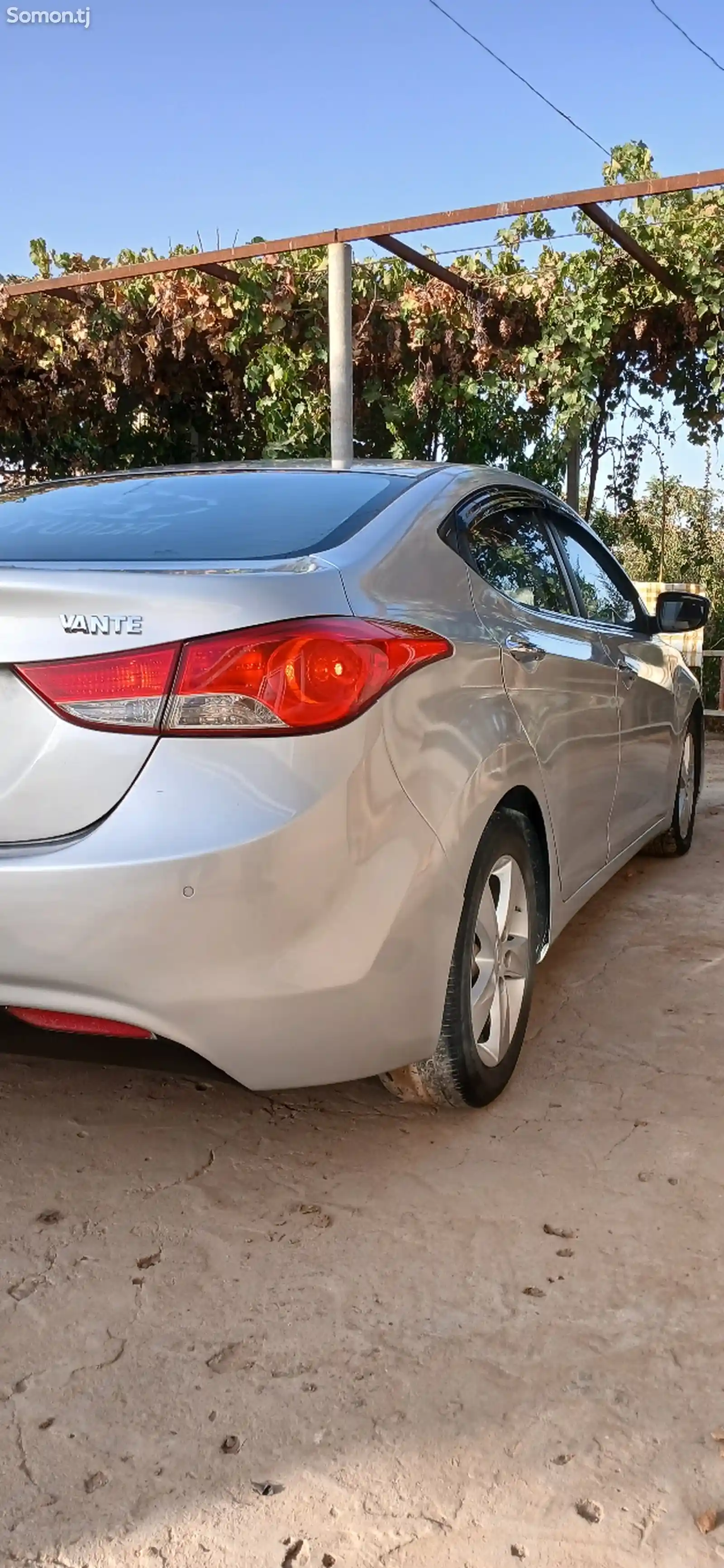 Hyundai Avante, 2011-7