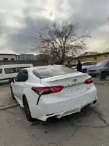 Toyota Camry, 2018-4