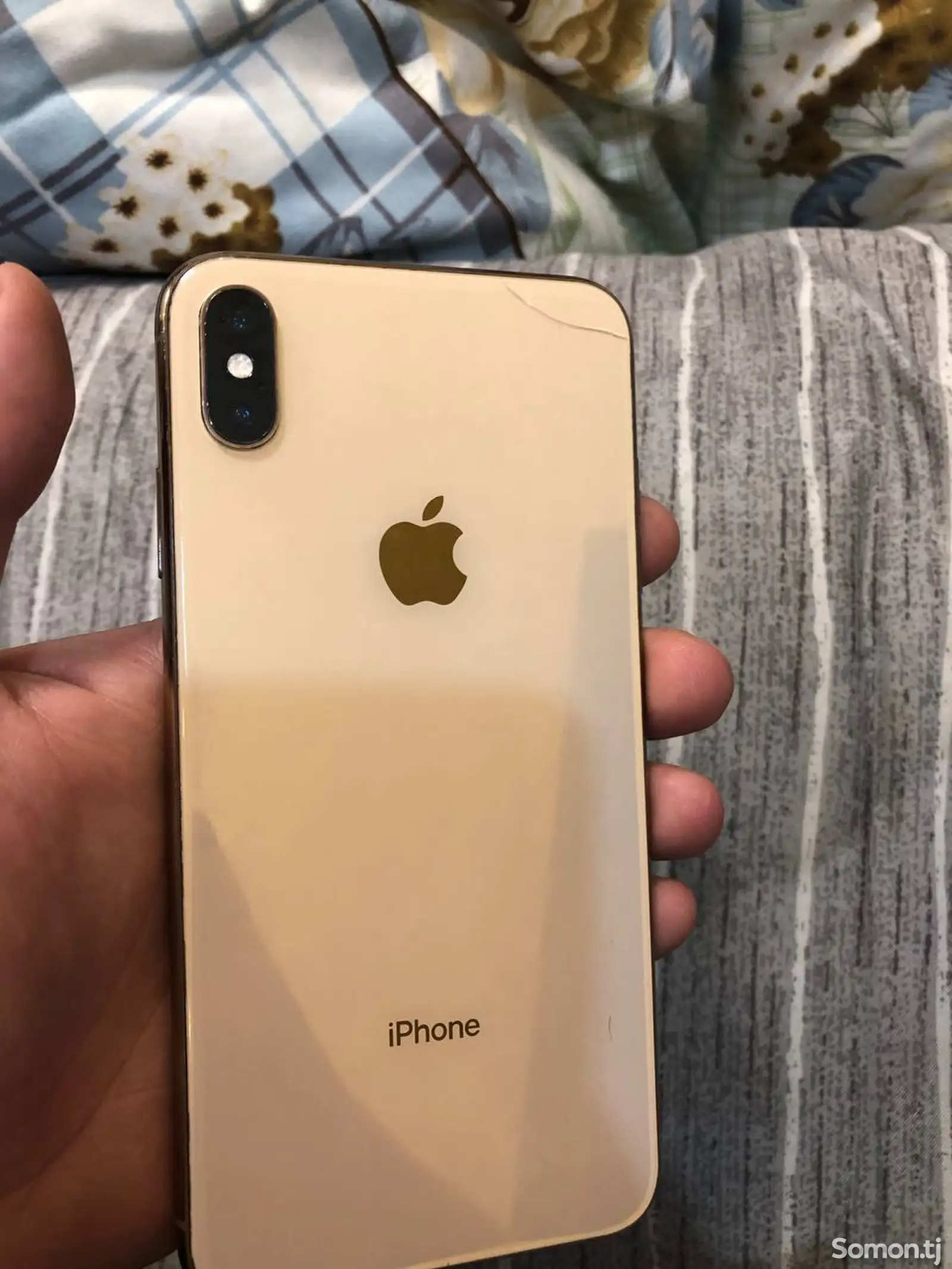 Apple iPhone Xs Max, 64 gb, Gold-1