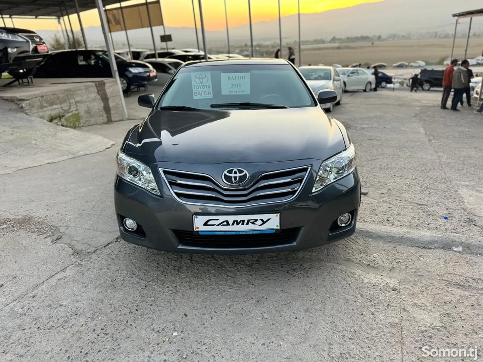 Toyota Camry, 2011-1