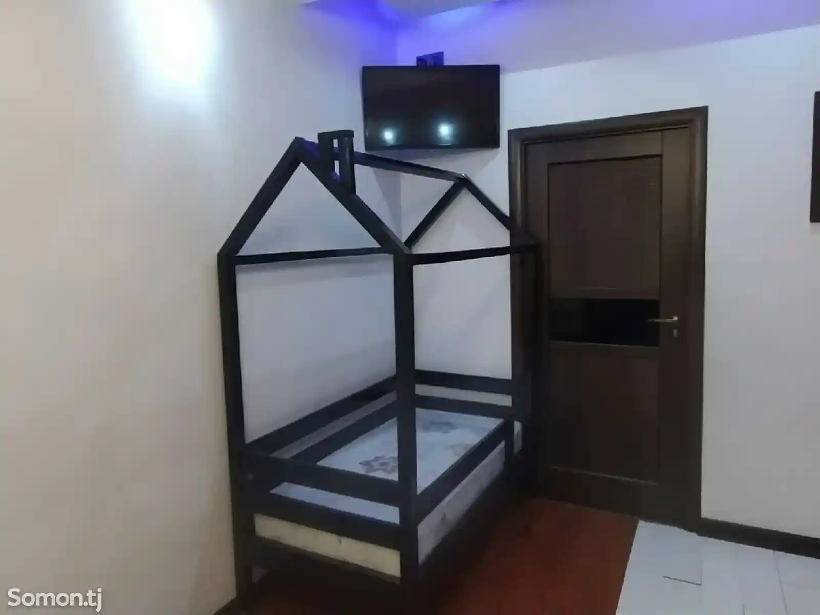 Кровать домик-2