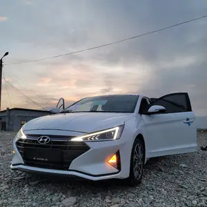 Hyundai Avante, 2019