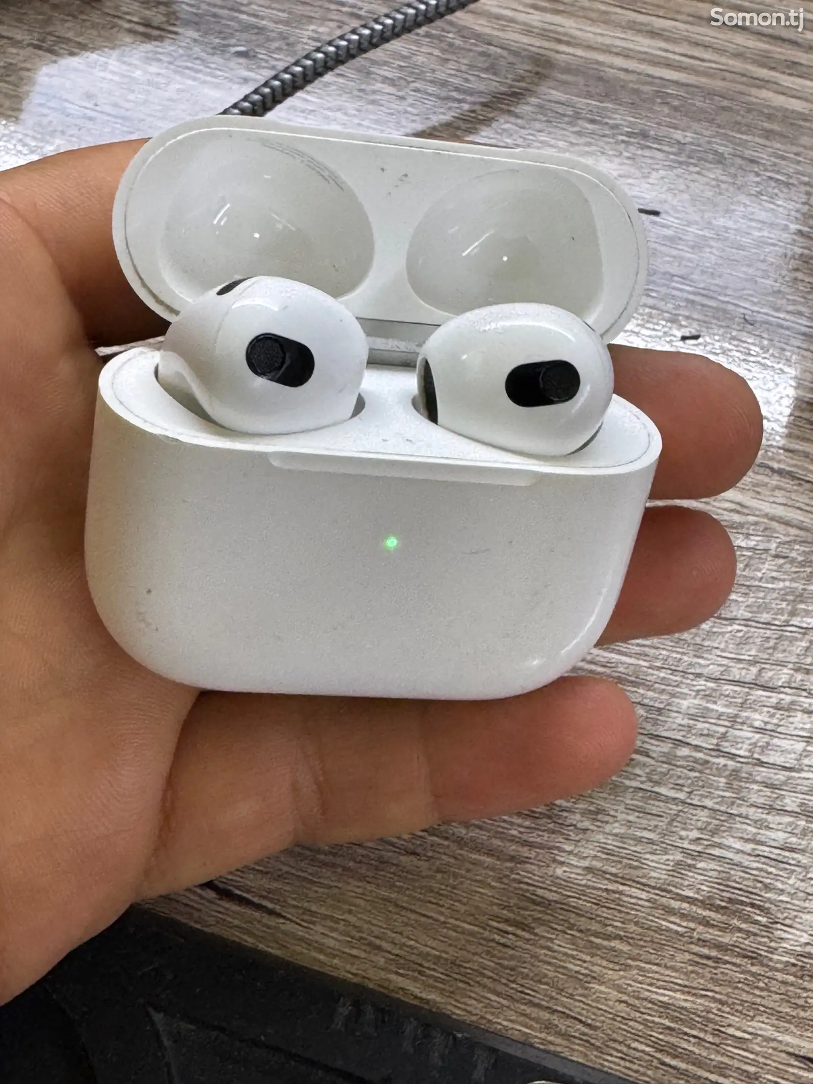 AirPods 3-1