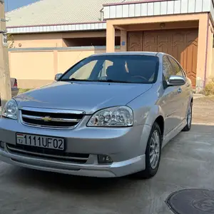 Chevrolet Lacetti, 2005