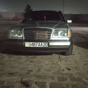 Mercedes-Benz W124, 1995