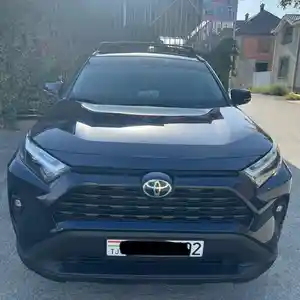 Toyota RAV 4, 2022