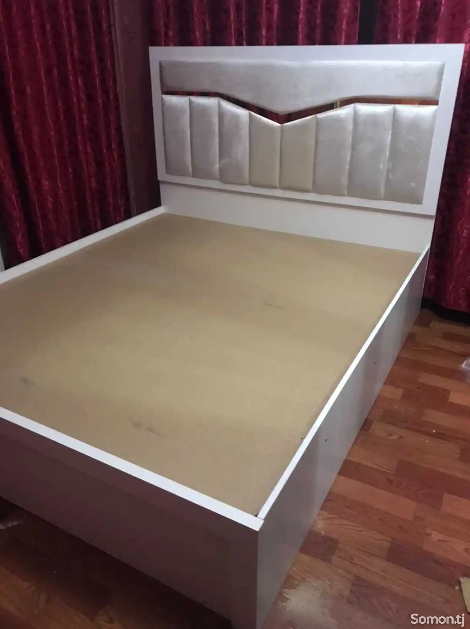 Кровать двуспальная-1