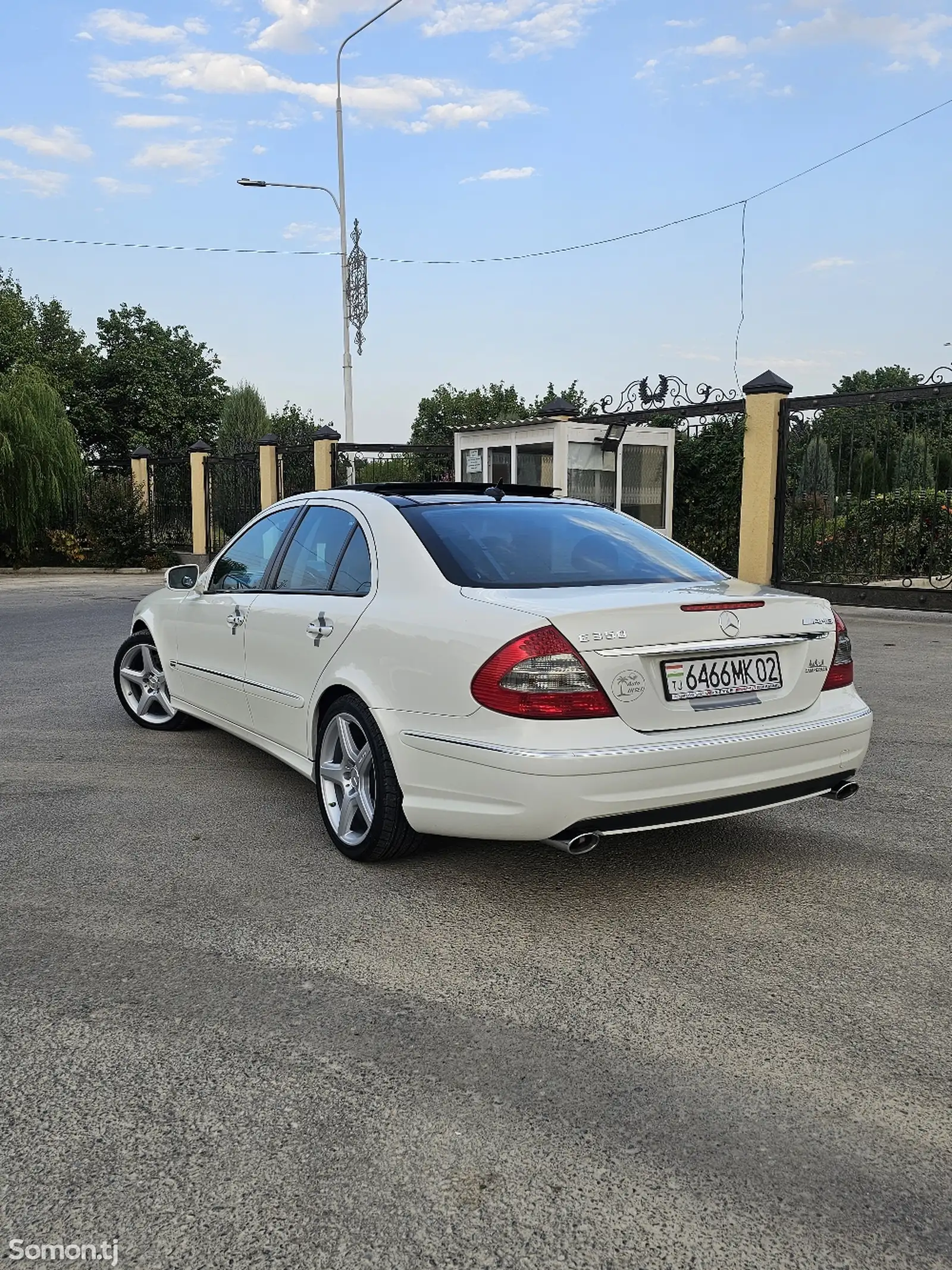 Mercedes-Benz E class, 2009-1