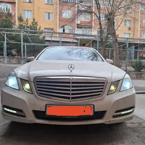 Mercedes-Benz E class, 2011