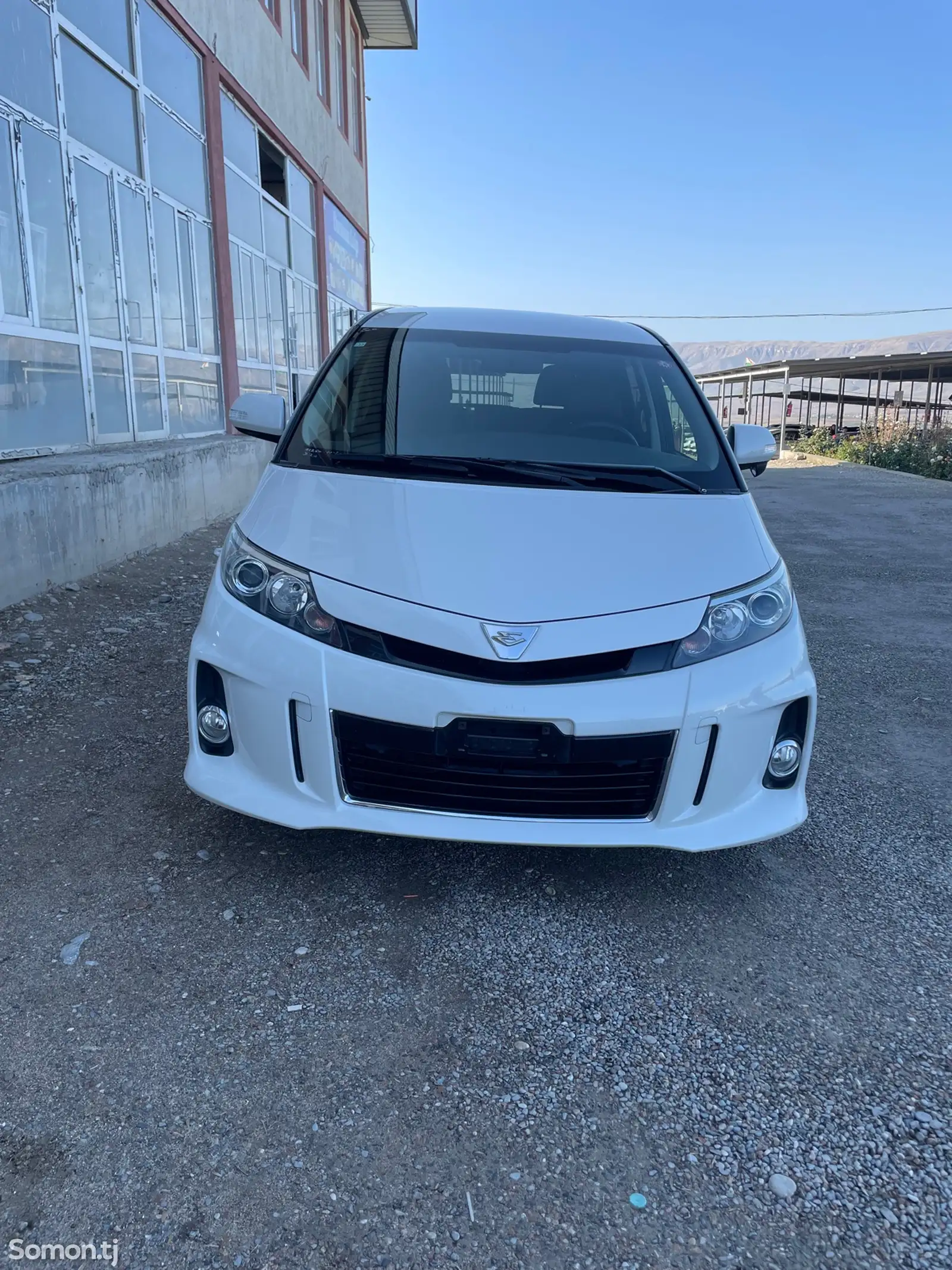 Toyota Estima, 2014-1