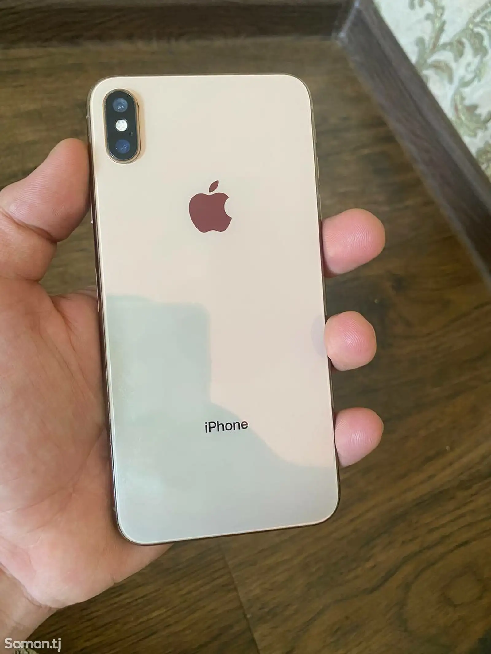 Apple iPhone XS Max, 64 GB, Gold-1