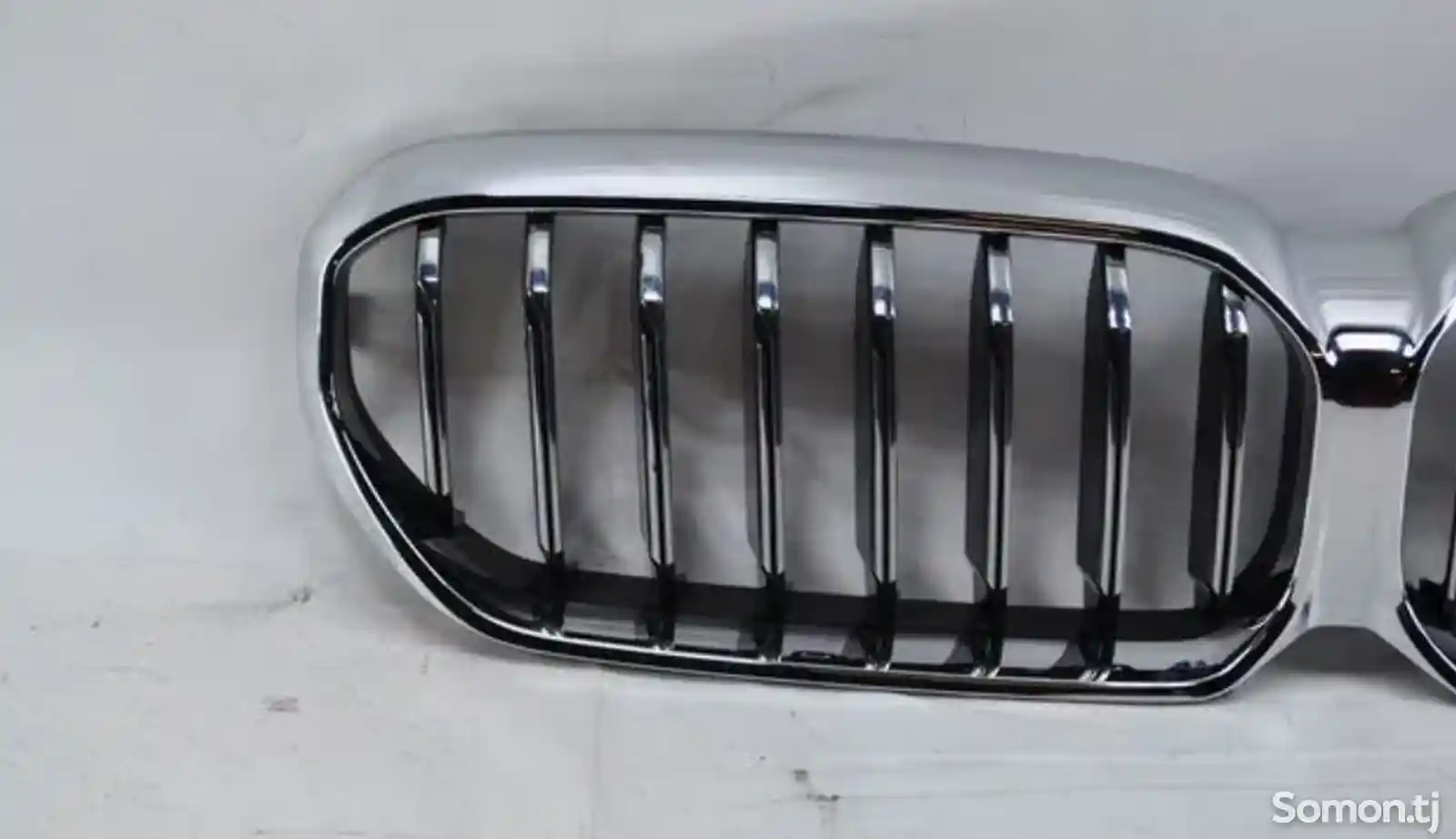 Решетка радиатора от BMW 5 G30-2