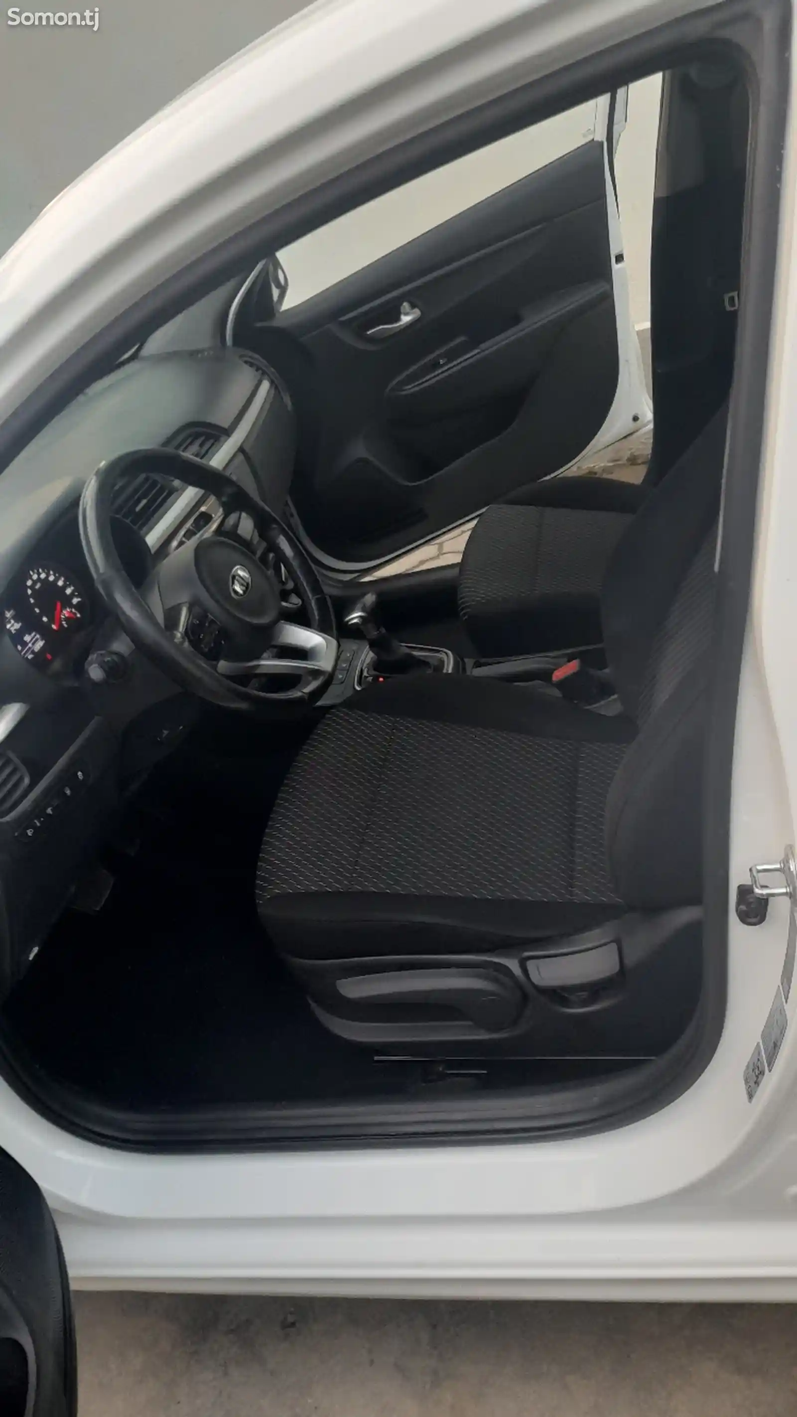 Kia Rio, 2018-10