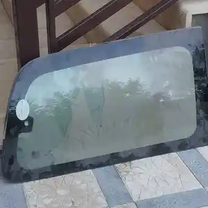Лобовое стекло от Hyundai Starex