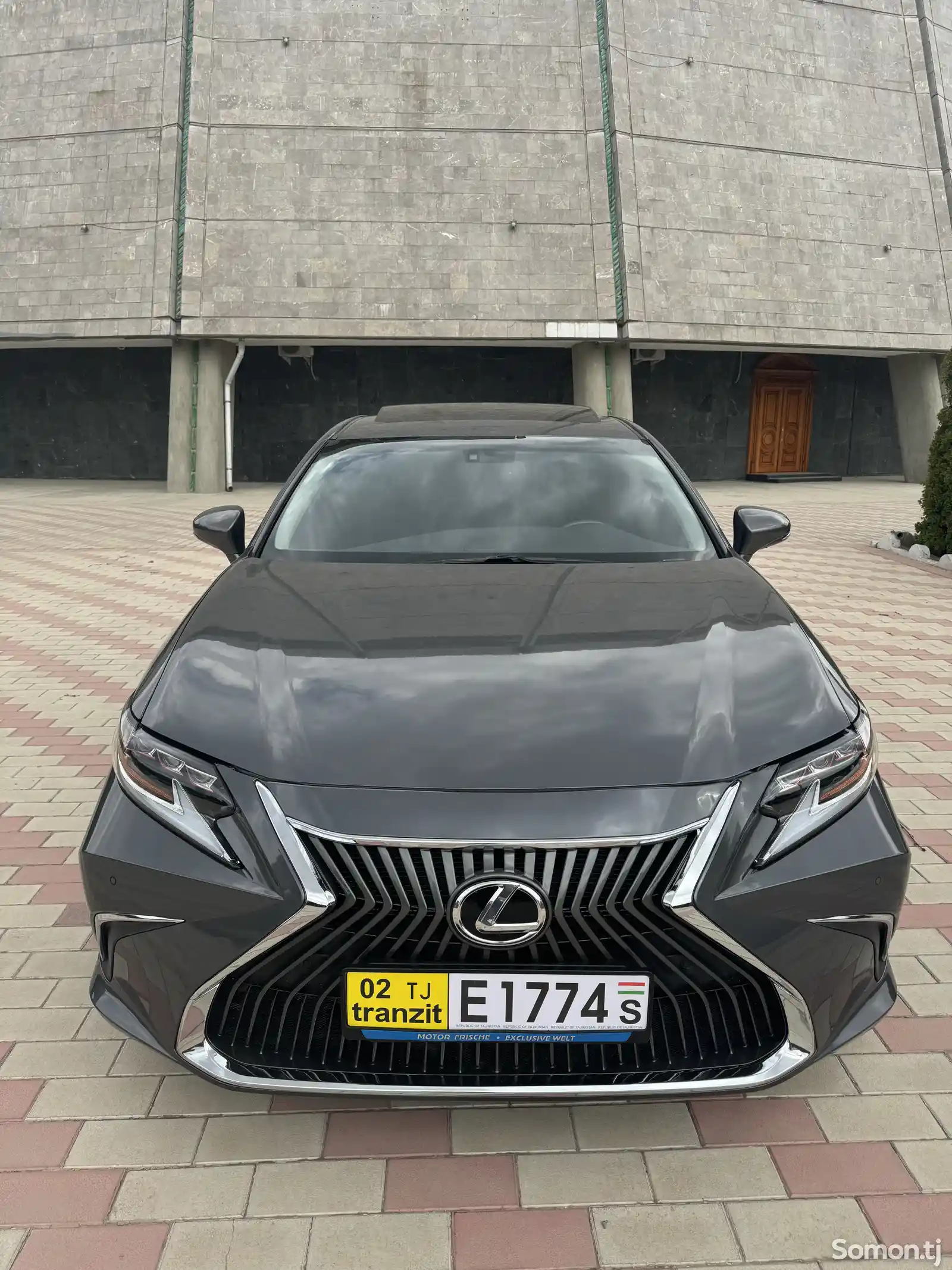 Lexus ES series, 2015-7