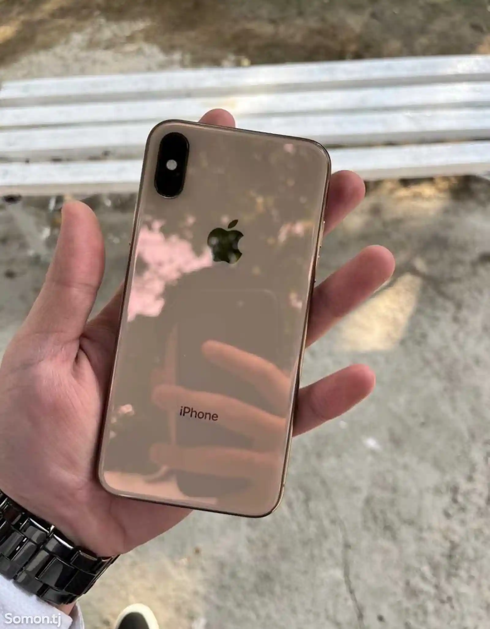 Apple iPhone Xs, 64 gb, Gold-1