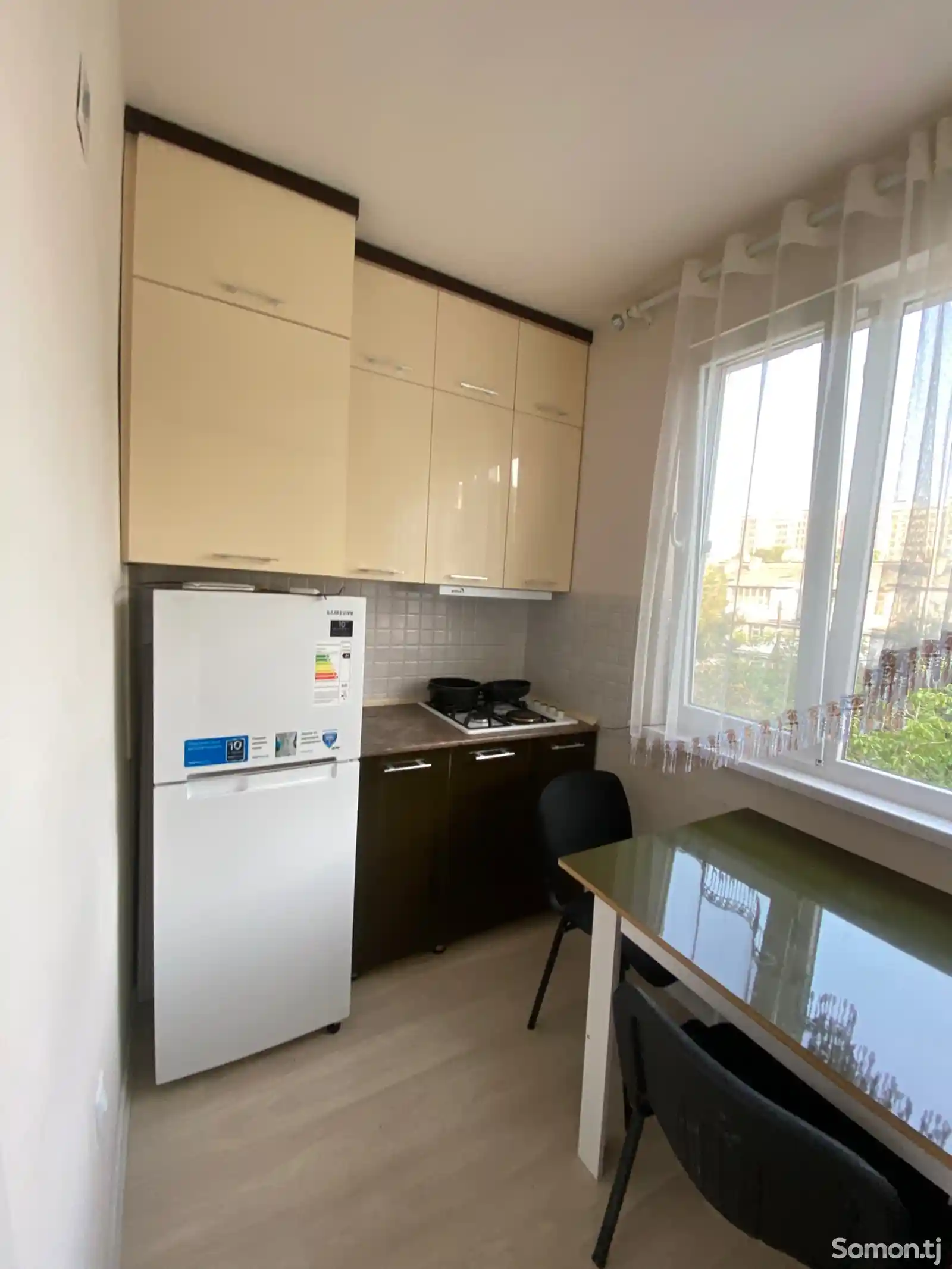 3-комн. квартира, 3 этаж, 70 м², Универмаг-3