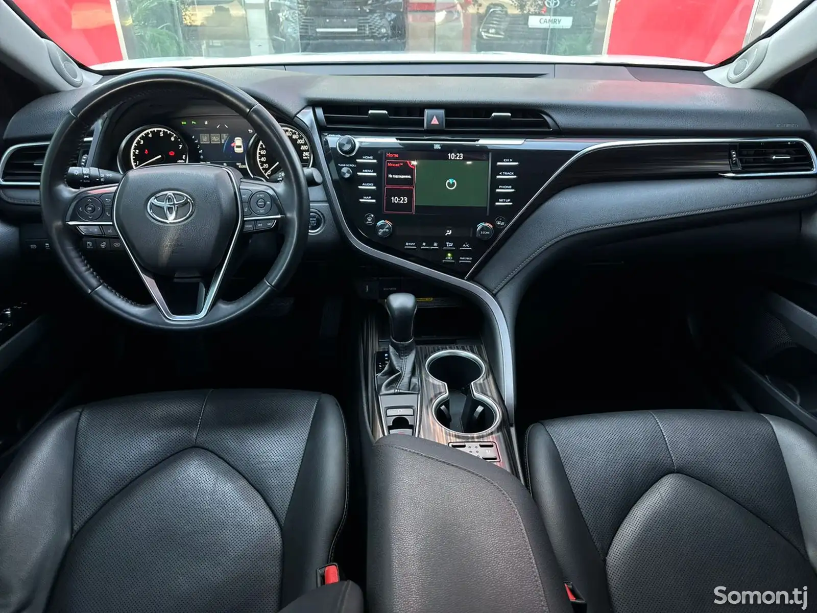 Toyota Camry, 2019-8