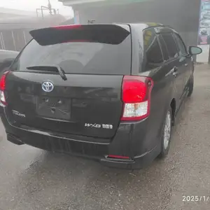 Toyota Fielder, 2014