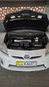 Toyota Prius, 2010-11