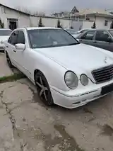 Mercedes-Benz E class, 2001-2