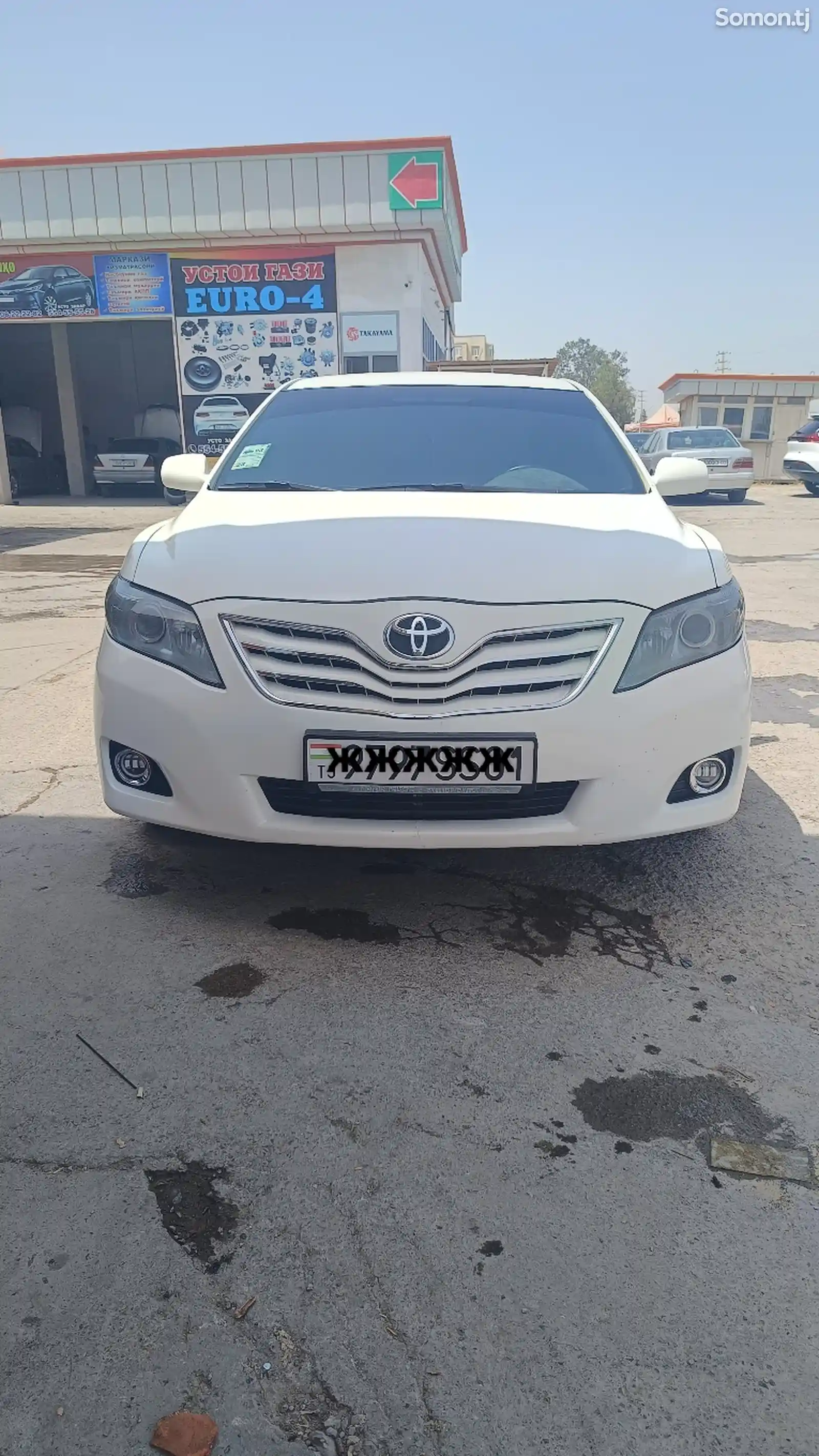 Toyota Camry, 2011-1