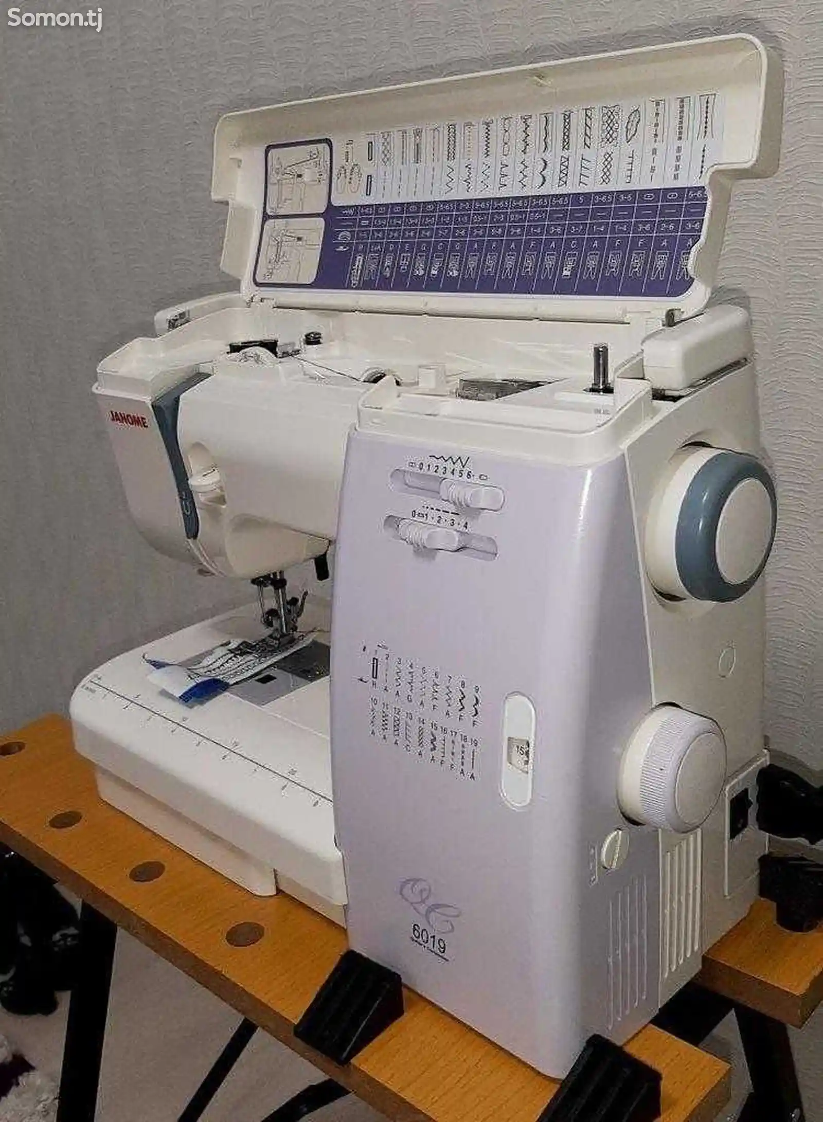 Швейная машина Janome 6019 QC-3