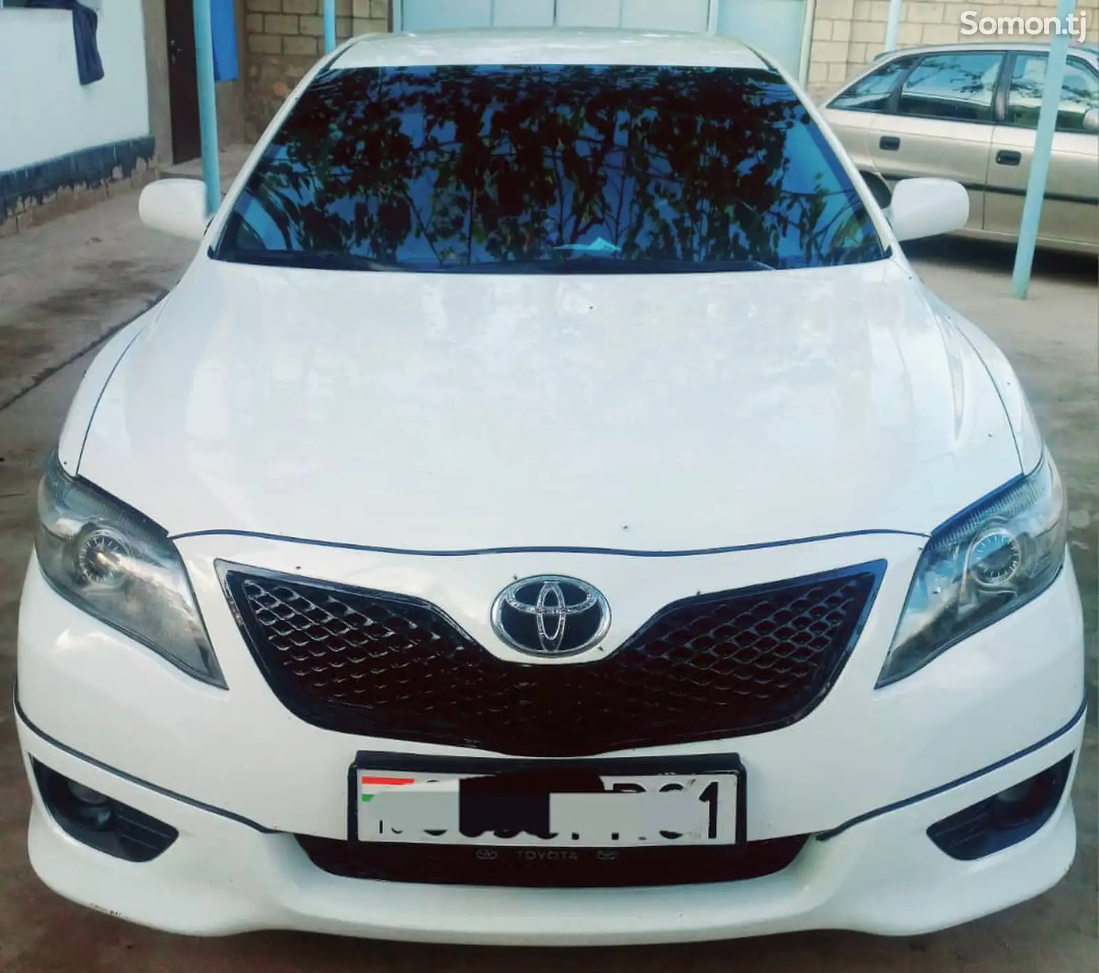 Toyota Camry, 2011-1