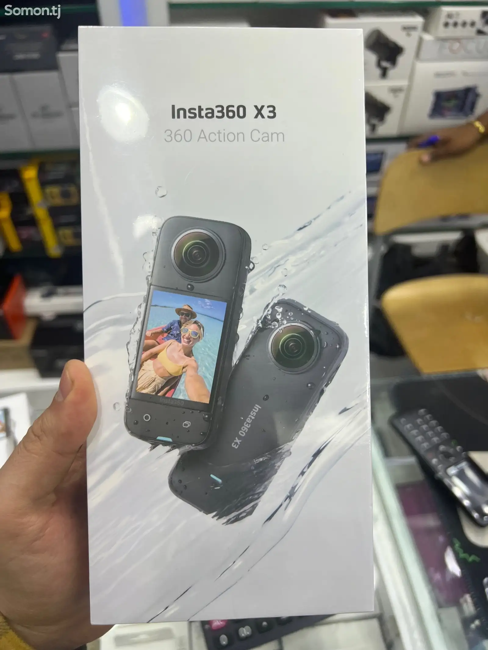 Видеокамера Insta360 X3-1