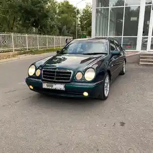 Mercedes-Benz E class, 2000