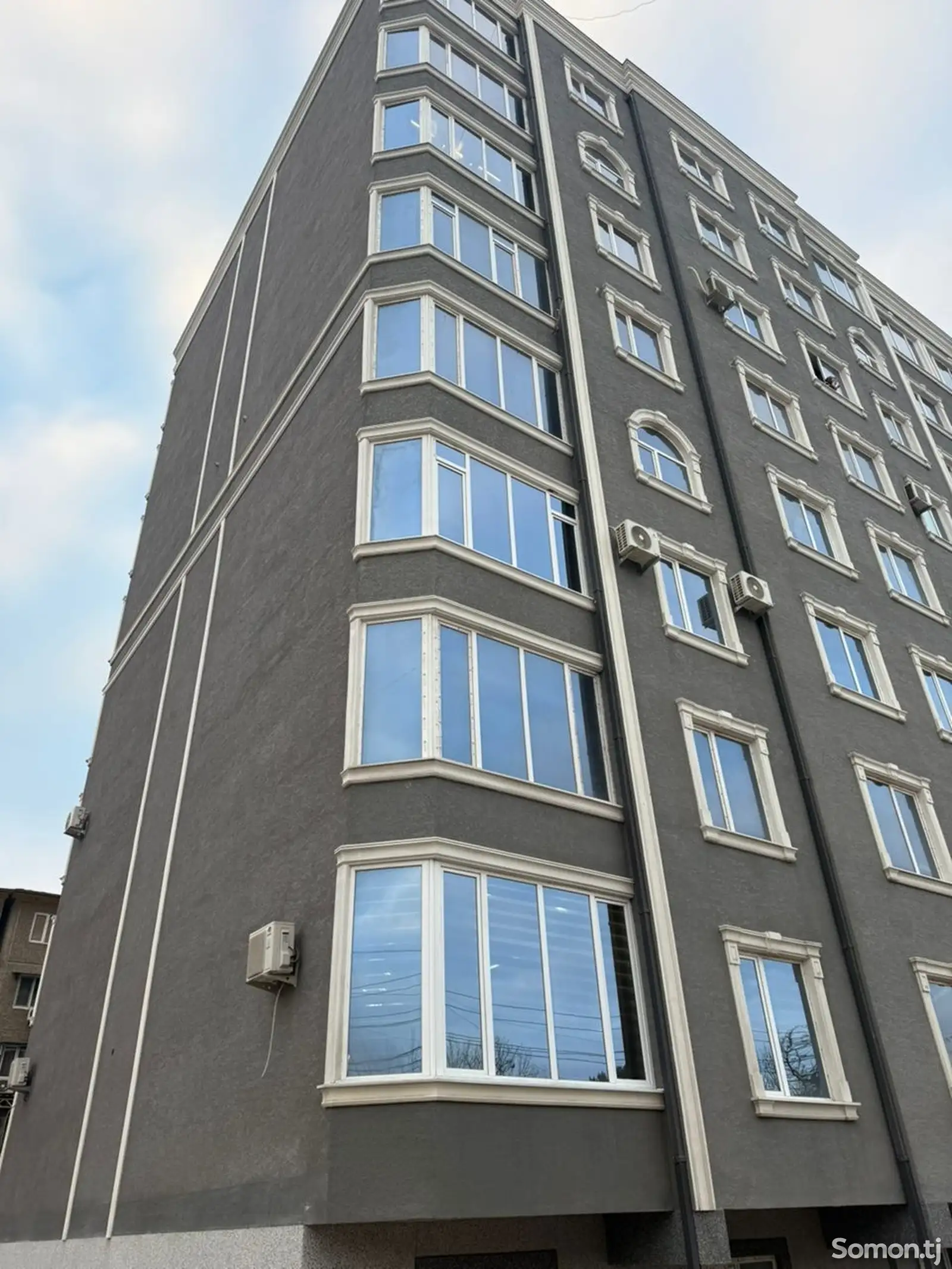 1-комн. квартира, Цокольный этаж, 40 м², 33мкр-1