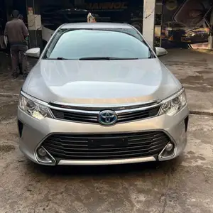 Toyota Camry, 2015