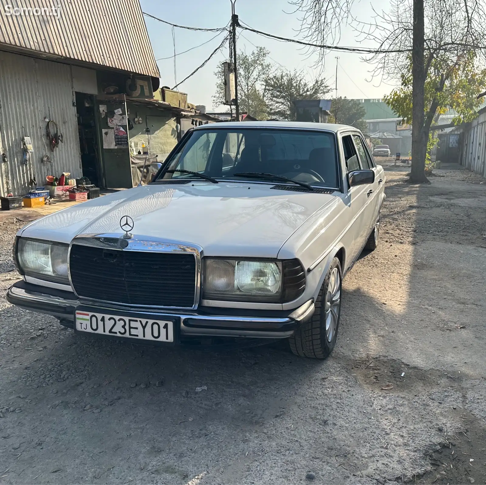 Mercedes-Benz E class, 1983-1