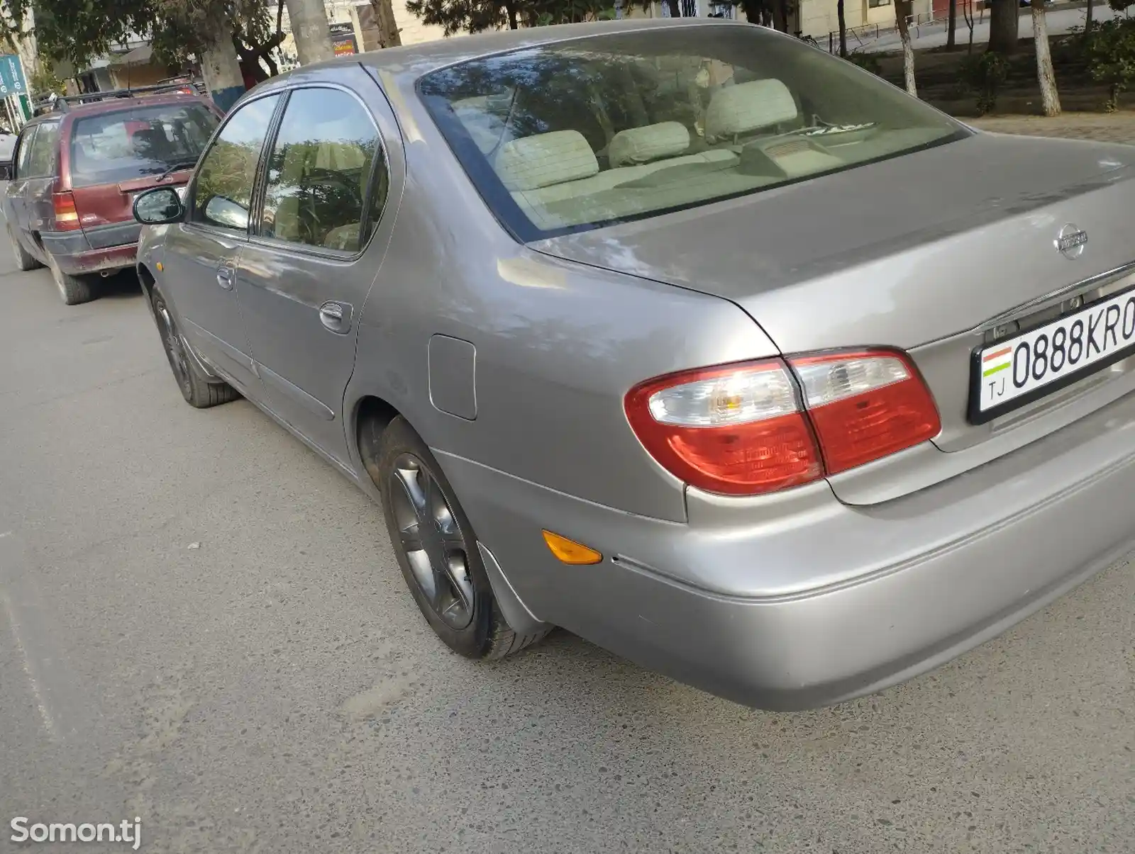 Nissan Maxima, 1999-3