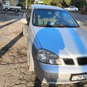 Chevrolet Lacetti, 2003